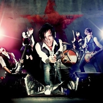 Jupither – I Kissed A Girl