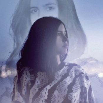 Javiera Mena – Sol De Invierno