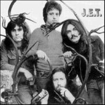 J.E.T. – C'è chi non ha (Speranza)