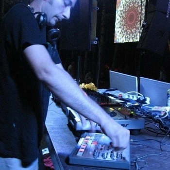 JIS – Birdie (Psychedelic Goa Chill 112 'em Mix)