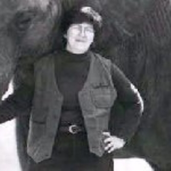 Julia Ecklar