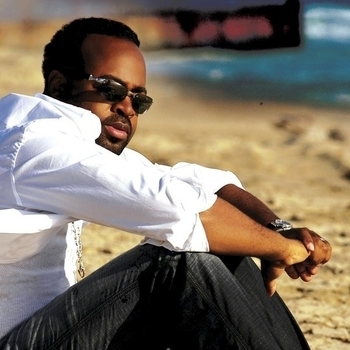 J Moss – Jump, Jump (Feat. Kierra Kiki Sheard and 21:03)