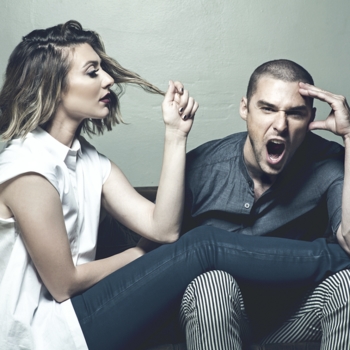 Karmin – 6 Foot 7 Foot