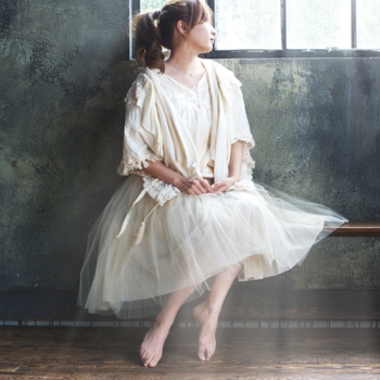 KOKIA – Black is the colour