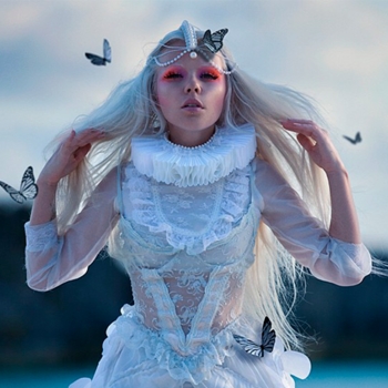 Kerli – Creepshow (Мелодия из игры Музыка из игры "Burnout Paradise")