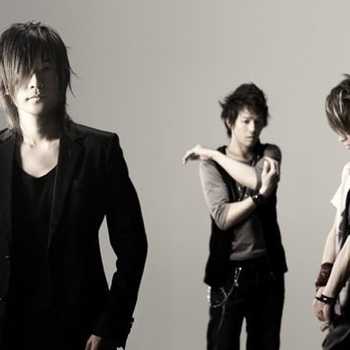 KELUN – Boy's Don't Cry