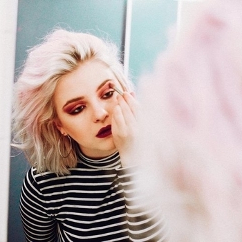 Kloe – Teenage Craze