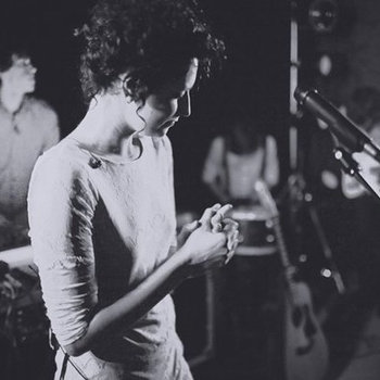 Kye Kye – Walking This