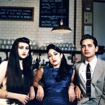 Kitty, Daisy & Lewis – Mean Son of a Gun