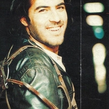Kerim Tekin – Haykirsam dunyaya.