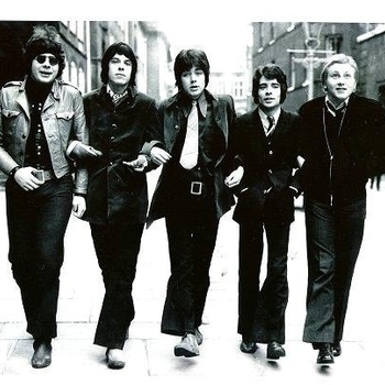 Love Affair – Tobacco Road