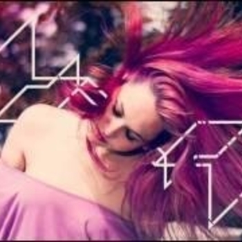 Lisa Rowe – What