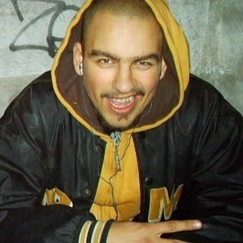 Latinos – DeVoChKa MoYa