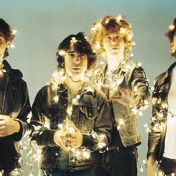 Longwave – The Devil And The Liar