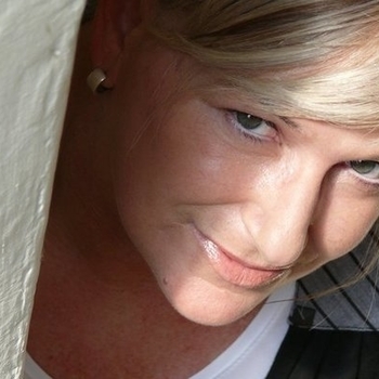 Marie Therese – White Air