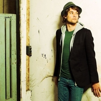 Matt Hires – Restless Heart