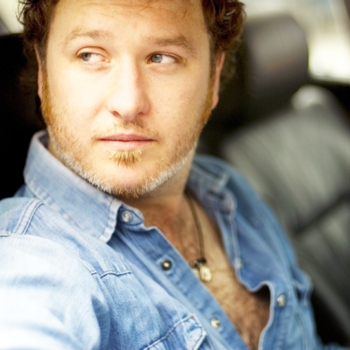 Mundy – Ten Thousand Miles