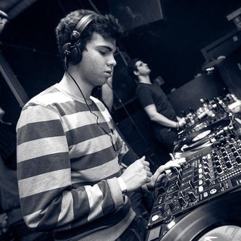 Memro – Spyglass