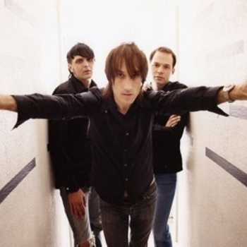 Moving Units – Fragile Magic