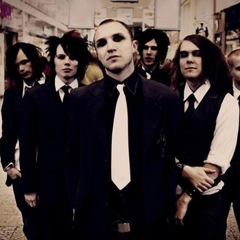 Marionette – Searching for the Frontline
