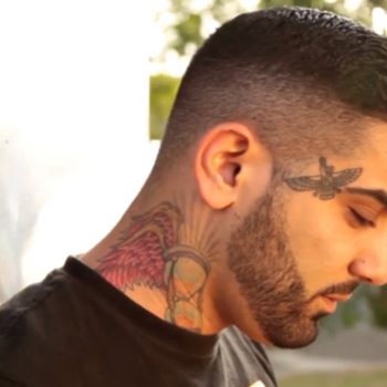 Mosh36 – Ich lebe (feat. Papaz, Milonair, Hamad 45, Herzog, Diloman, Azer0, Olexesh, Fux)