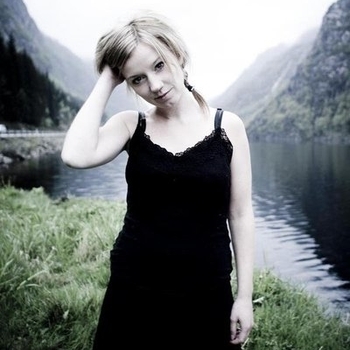 Maria Solheim – The Man Who Left His Past