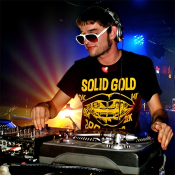 Muytra – Digital Progress (DiMAN!X Remix)