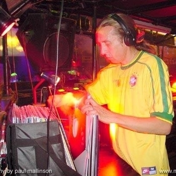Mark Sinclair – Pictures Of You (Terry Ferminal Remix)
