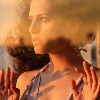 Miri Mesika – מרק צח