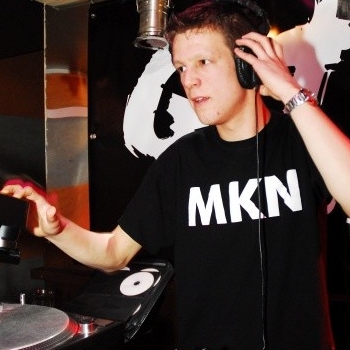 MKN – Lost In Love (Original Mix)