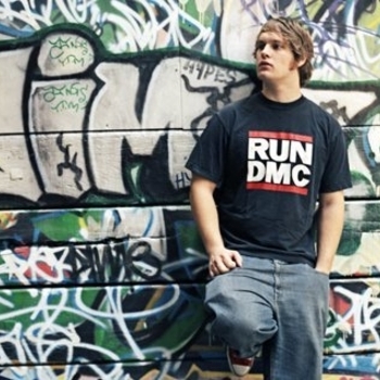 MC Lars – No Logo