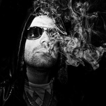 Medizin Mann – Buechse Der Pandora (Feat. Mc Basstard)