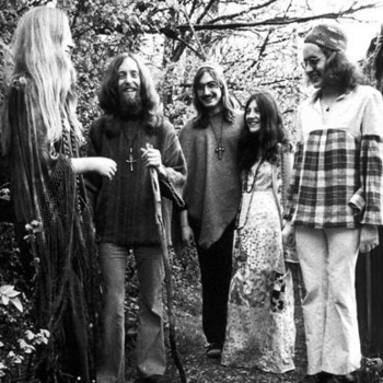 Mellow Candle – The Poet and the Witch