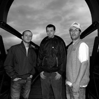 Mistical – Stay Away