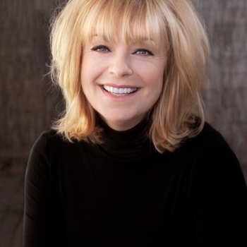 Mari Wilson – O.I.C.