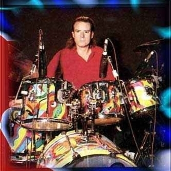 Michael Shrieve