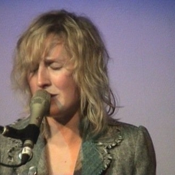 Mia Dyson – Two Roads