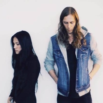 NAVVI – Black Coast