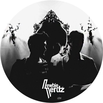 Fractales – hysteria (metrika sweet and amp; dubby mix)