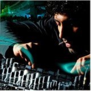 Omid 16B – Escape (Driving To Heaven) (Omid 16B & Arnas D Remix)