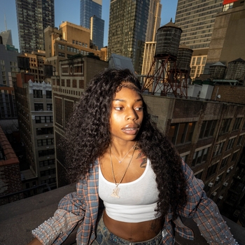 Pluto – Pull Yo Skirt Up