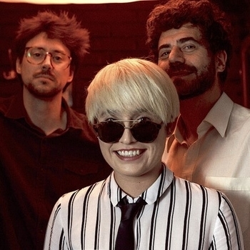 Papaya – El Secreto (No Me Quiero Enamorar 2015)