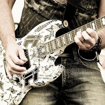 Phil X – Last Man Standing