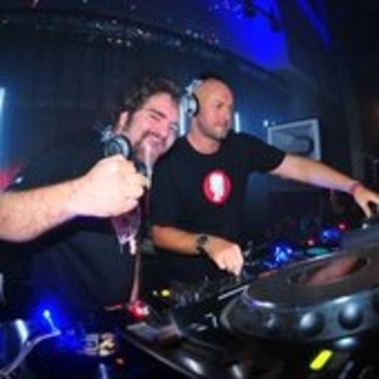 Pig & Dan – No Rules Limitation Feat. John