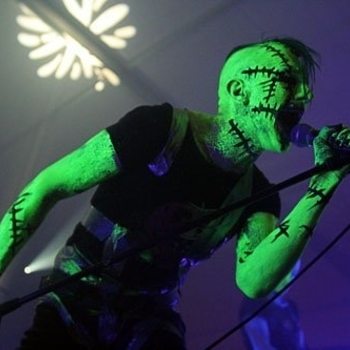 Punish Yourself – Gimme Cocaine