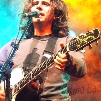 Pablo Herrera – Eres tan distinta