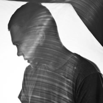 Avilo – Rubicon (Perc's Green Assault Mix)