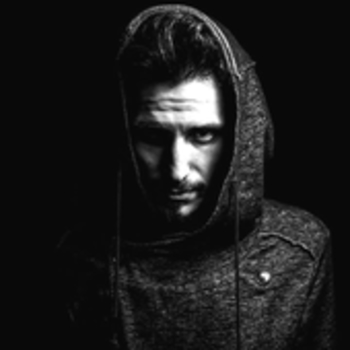 Ray Isaac – I Don't Give a Damn (Qubiko Remix)
