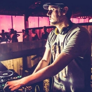 Quake – Archnophobia - Original Mix