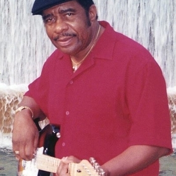Roy Roberts – I'LL CHASE YOUR BLUES AWAY